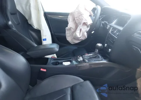 2014 Audi S4 3.0T Premium Plus z USA, uszkodzony, nr VIN WAUBGAFLXEA027720